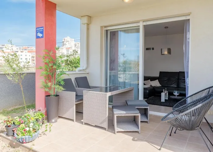 With Wifi - 15923 * Split